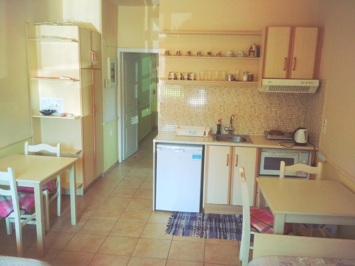 Rent Rooms Alexiou Limni  Экстерьер фото